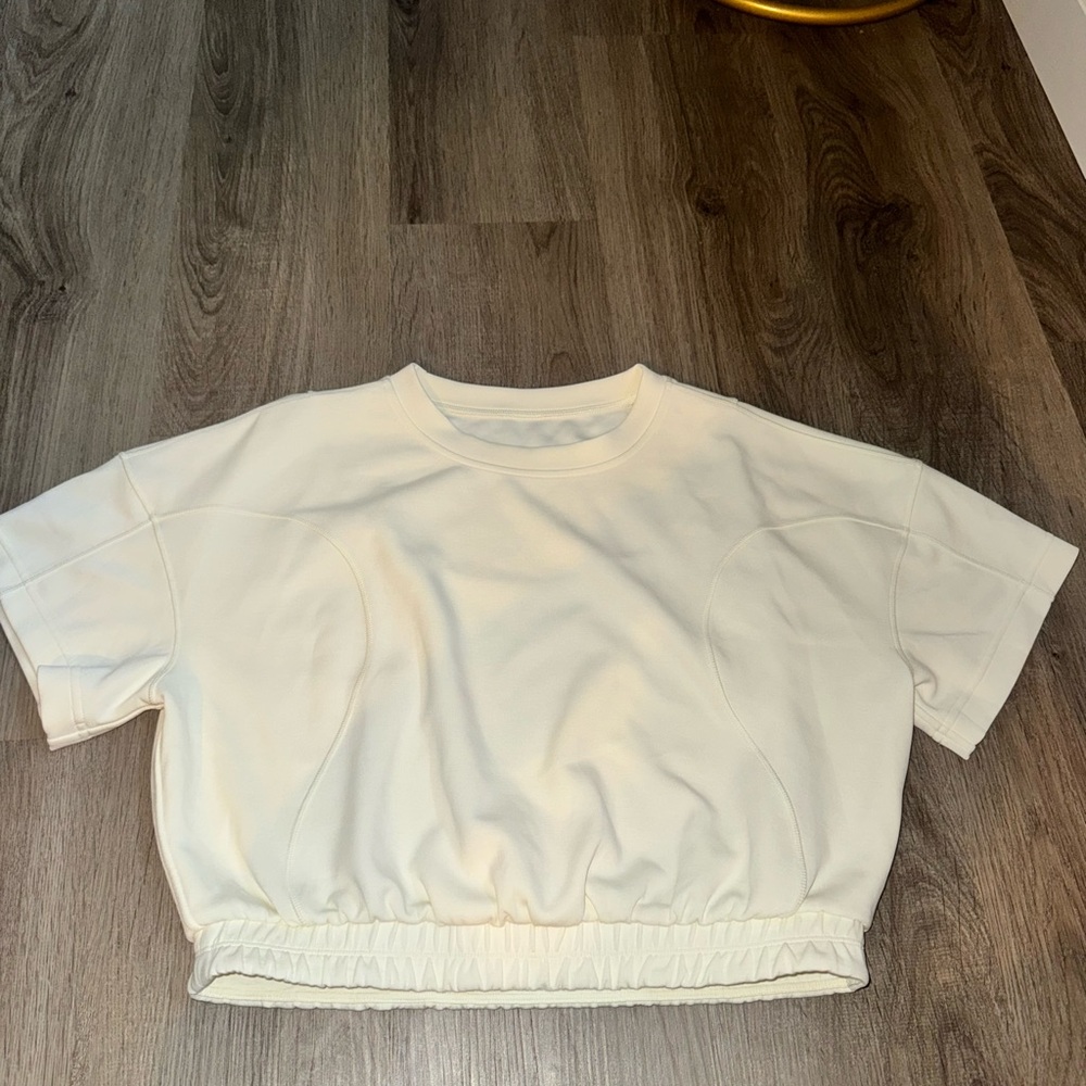 Lululemon short sleeve top
